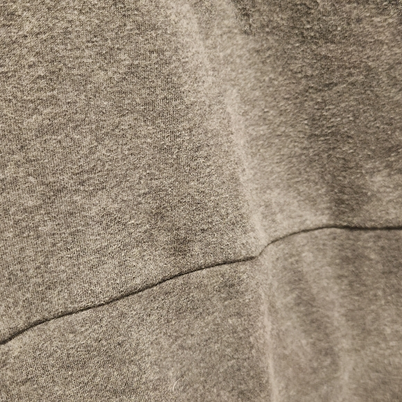 Latched Mama Charcoal Harbor Snap NURSING and BABYWEARING sweatshirt - Picture 3 of 3